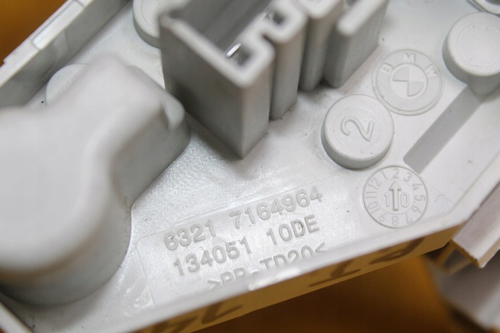 фото №8, Вкладка лампы правые зад bmw 1 e87 e81 fl 7164964