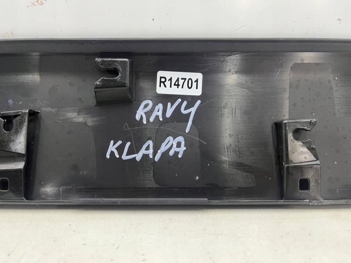 фото №11, Планка toyota rav4 v 19r.- накладка накладка нижня кришки багажника