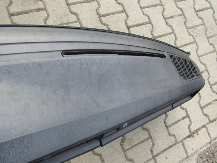 фото №12, 1 mercedes w201 190 панель роздавальна консоль чорна + бардачок