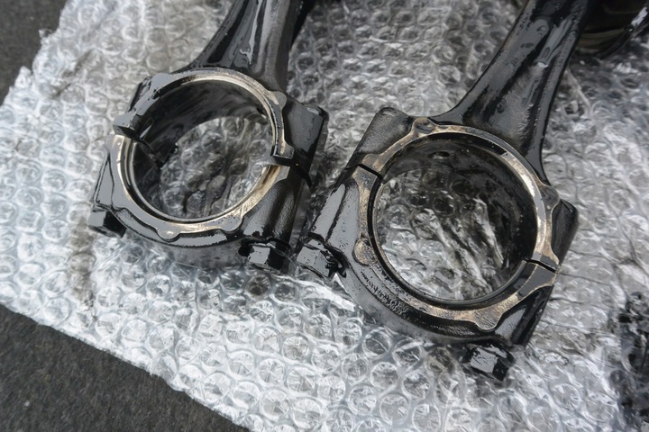 фото №6, Поршень шатун 2.8 td 4m40 номинал mitsubishi pajero delica 91-99