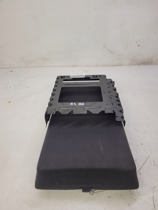 фото №5, Підлокітник сидіння зад audi a4 b8 a5 велюр