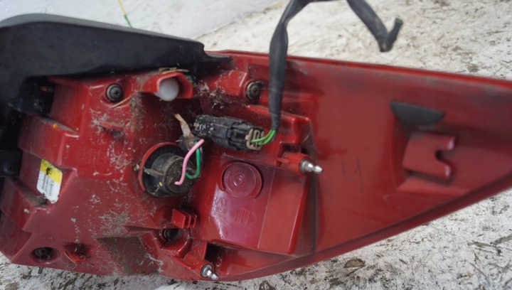 фото №16, Лампа лівий зад kia sportage iii