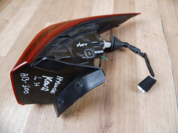 фото №10, Hyundai kona 2018+ лампа левый зад задняя 92401-j9100