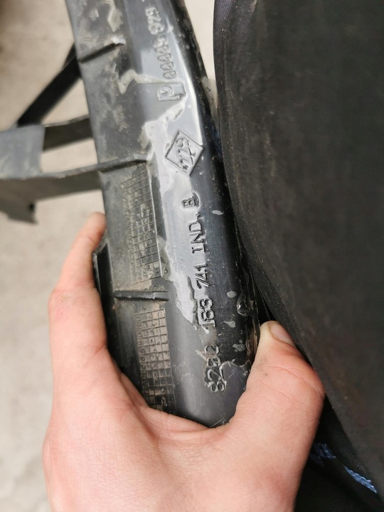 фото №8, Ковзун бампера лівий перед renault scenic ii 03-09