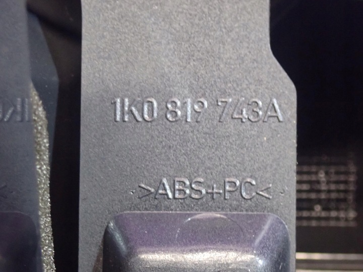 фото №7, Vw jetta v iii 1k sedan 05-11 ґрати повітропровід середні 1k0819743a