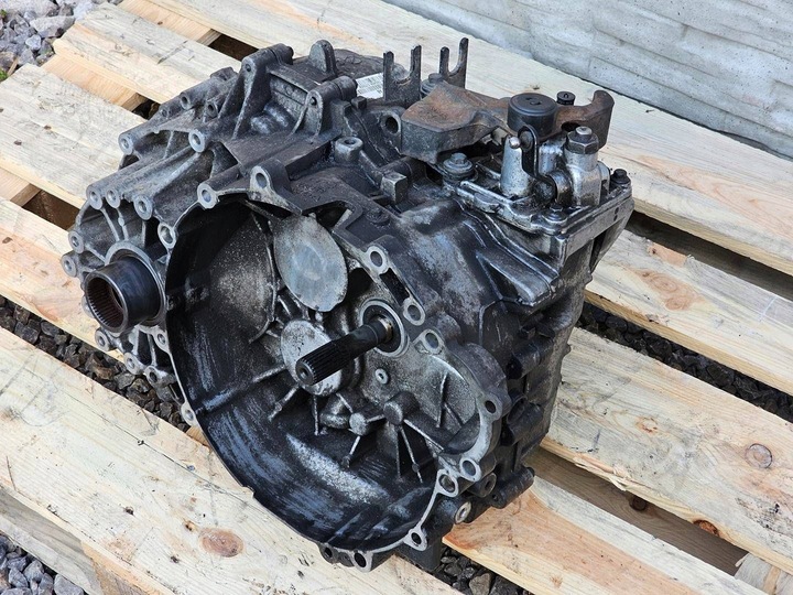 фото №7, Коробка передач коробки передач volvo xc70 xc90 2.4 d5 185km 566r7002ab 9482371