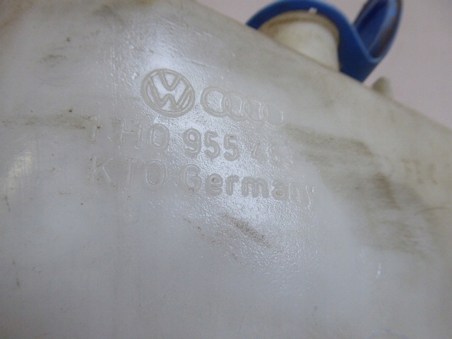 фото №6, Volkswagen golf iii бачок склоомивача кришка