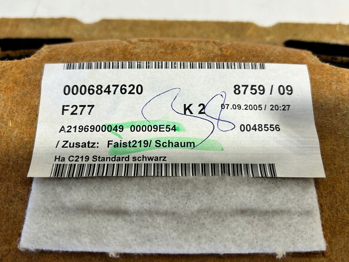 фото №9, Mercedes cls w219 обивка полка задняя + сплав stopówka 2196900049