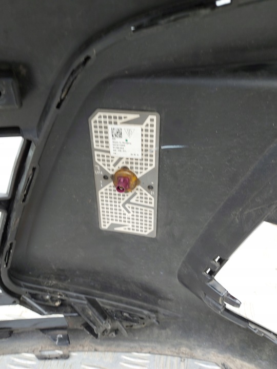 фото №13, Бампер переднее audi e-tron gt etron перед чёрный оригинальный 4j3807221