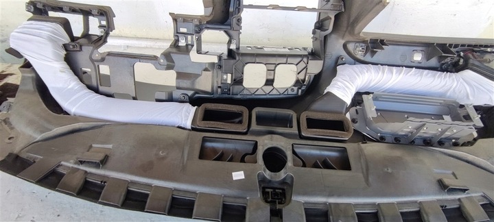 фото №14, Панель раздаточная серый audi a6 c6 eur 4f1857041r