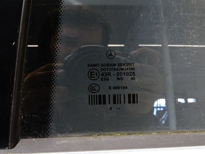 фото №10, Дверь стекло левый зад левая задние mercedes e w212 универсал лак 792