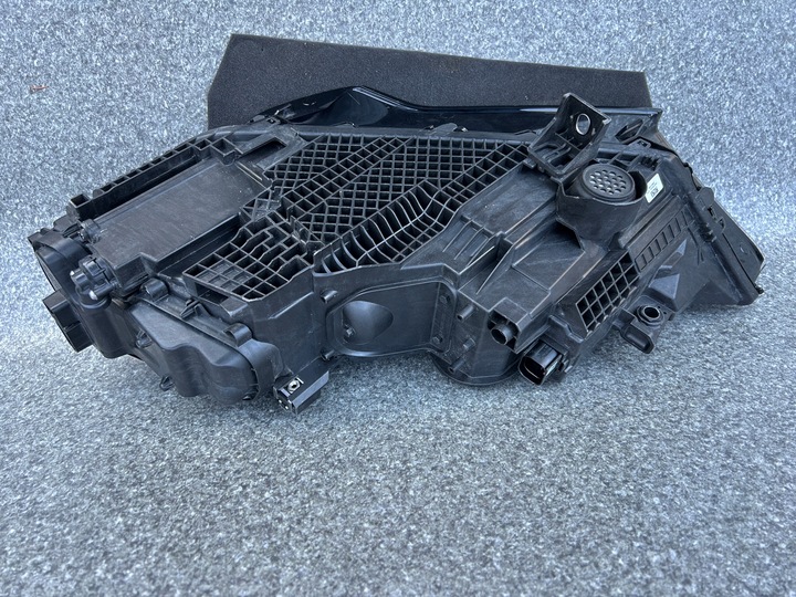 фото №8, Лампа права передня audi q7 повний led 4m0 usa 4m0941012b