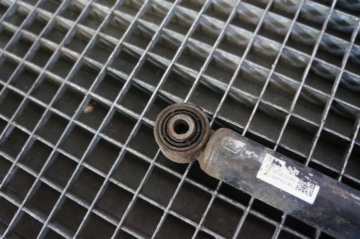 фото №5, Амортизатор правые зад задний audi q3 8u