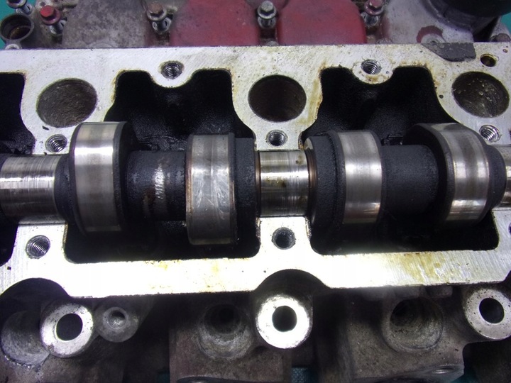 фото №13, Volkswagen polo 1.4 mpi головка двигуна