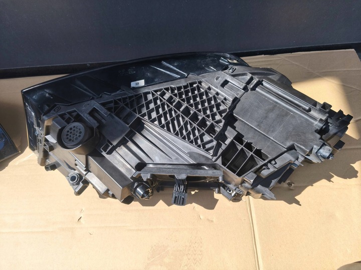 фото №11, Лампа левая правая matrix audi q7 4m 4m0 4m0941035 4m0941036 16-19 красивый