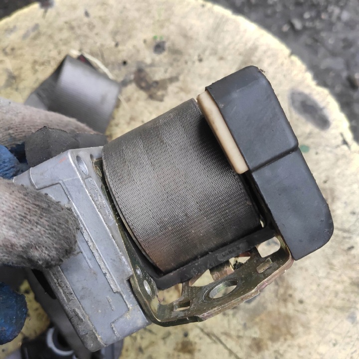 фото №8, Pas безопасности правый перед seat leon i toledo 2 ii 1m0857706a