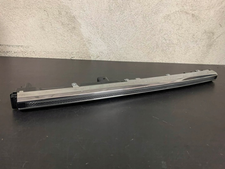 фото №4, Led drl праве vw touareg iii рестайлінг 761941654 oem демонтаж
