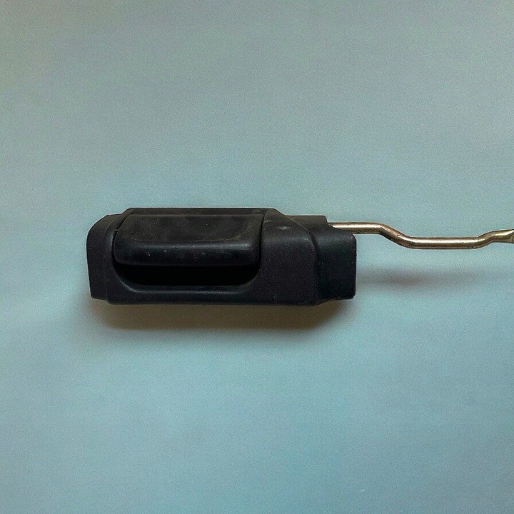 фото №1, Ручка дверь сдвижных правых vw t4 701843642a