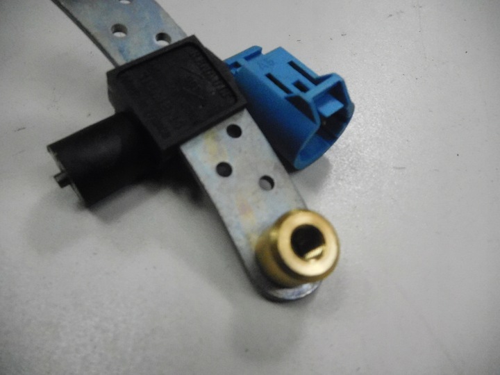 фото №8, Датчик положение вала clio ii 2 1.4 8200647556