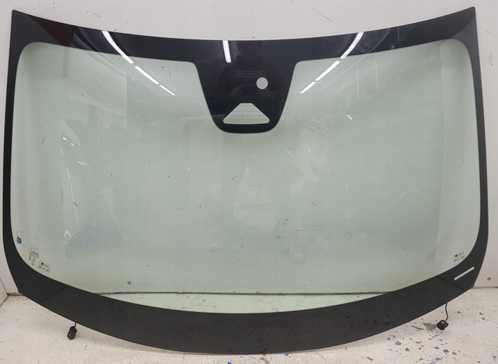 фото №1, Стекло перед передняя лобовое с подогревом volvo xc60 ii рестайлинг оригинал красивая