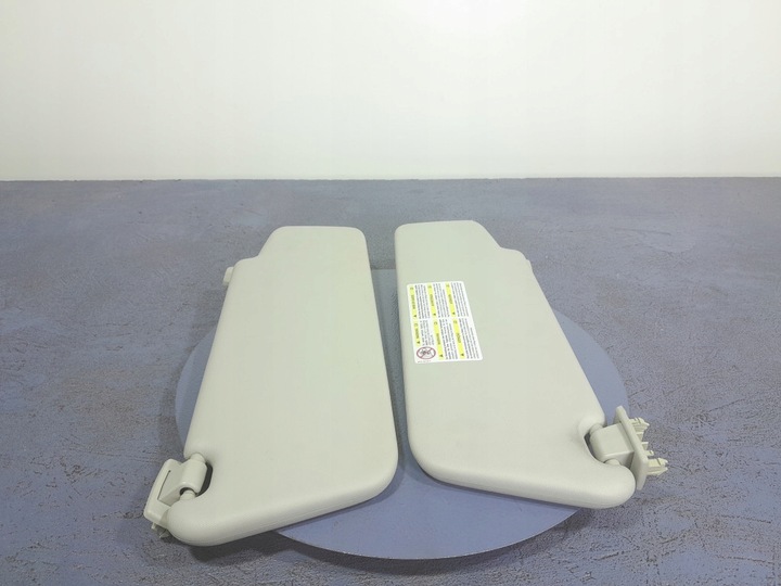 фото №1, Mercedes c w204 солнечный козырёк козырьки защитные накладки przeciwsłonczne 2 szt a2218171620