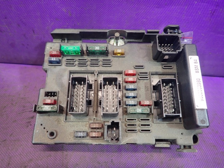 фото №4, Peugeot 307 01-05 коробка запобіжників 9650663980