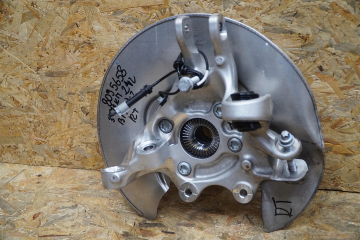 фото №8, Поворотна опора ступиця зад ліва 8095657 права 8095658 bmw m2 g87 24r 3tyśkm