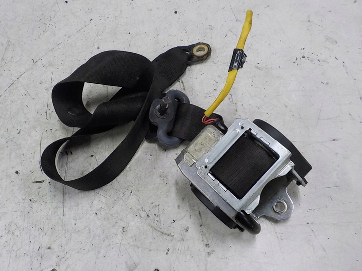 фото №1, Colt vi 04- 5d pas натяжитель левый перед mn164665