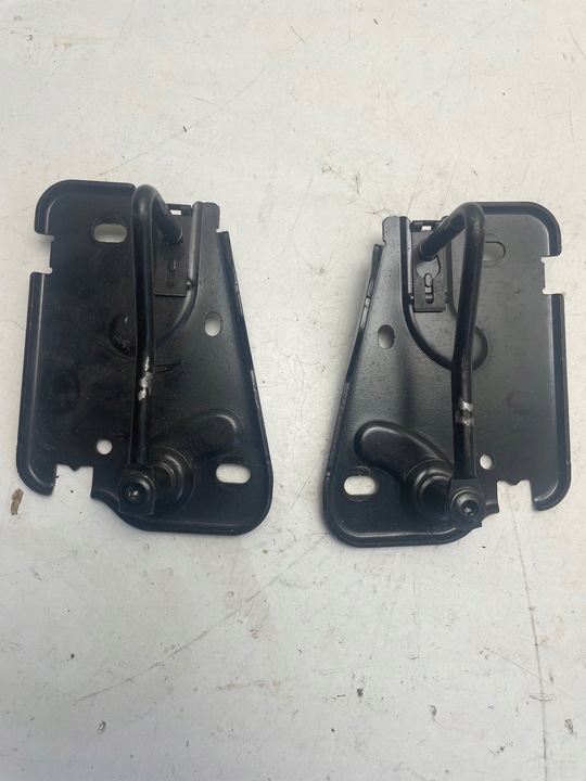 фото №1, Audi q7 замок засов капота 4m0823185c 4m0823186c