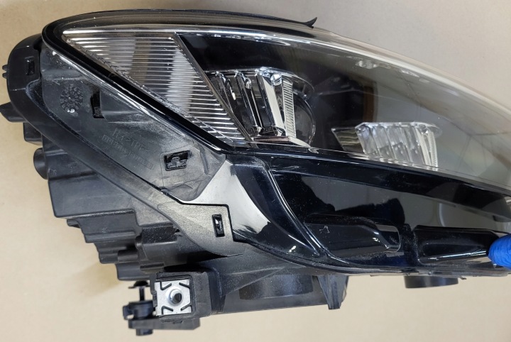 фото №14, Фара передняя правая перед полный led vw t-roc oem номер eu