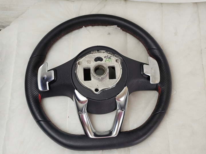 фото №7, Руль кожа мультифункция переключатель mercedes cla w118 w253 w177