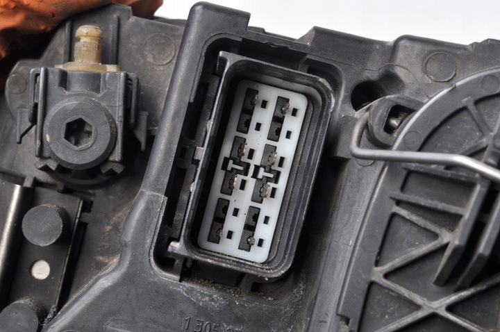 фото №11, Volvo s40 ii v50 лампа правая передняя правый перед рестайлинг европа 31265701