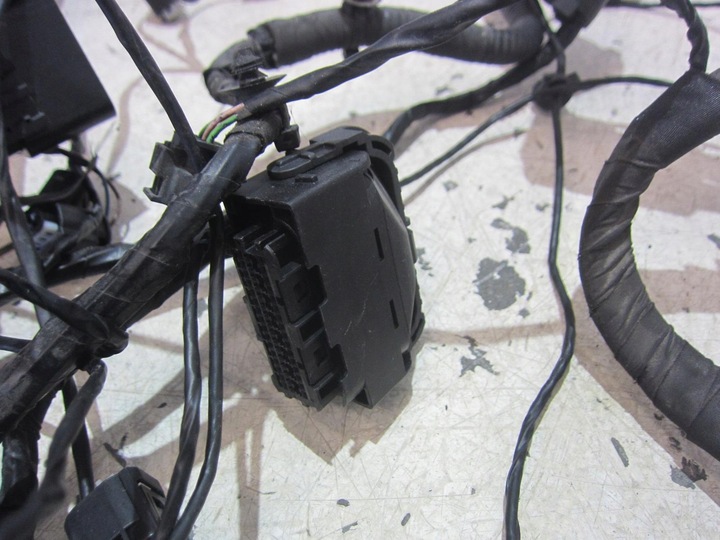 фото №9, Bmw x1 f48 usa жгут лампы led левый перед установка кабели 6821867