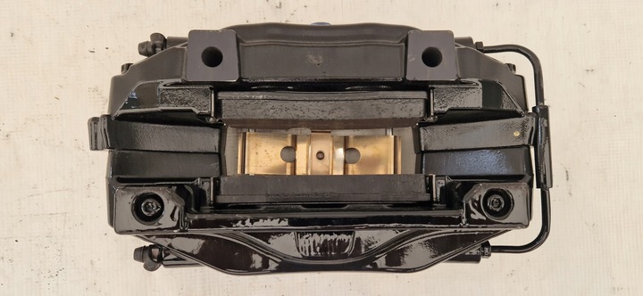 фото №9, Audi r8 4.2 супорт гальмівний + гальмівні колодки зад праві