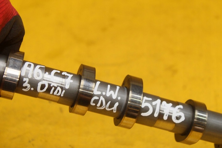 фото №10, Вал грм левый выхлоп a6 c7 a4 b8 3.0 tdi cdu