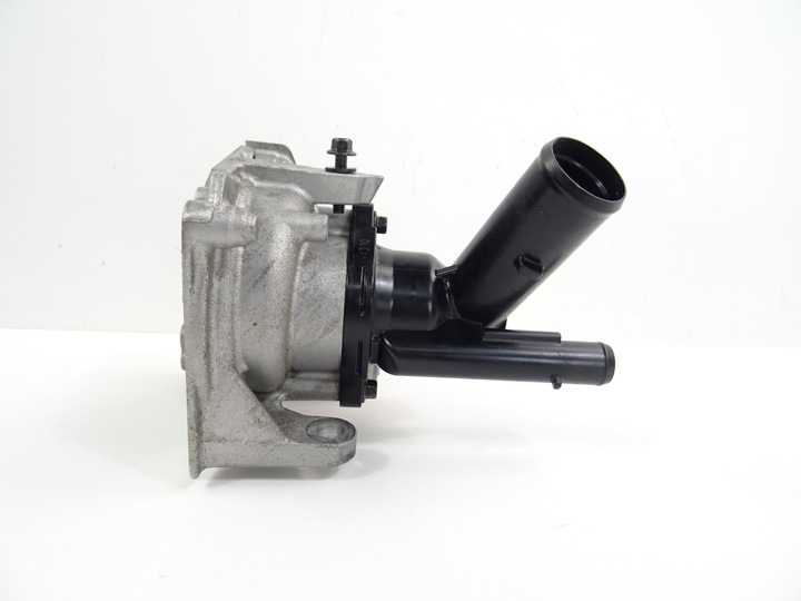 фото №8, Rav4 5 v 2.5 гибрид штуцер насоса воды воздуховод 10670 ey15j