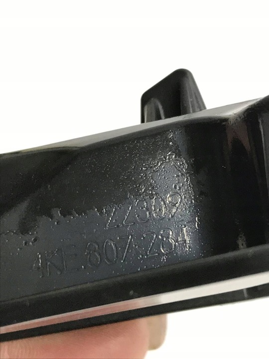 фото №6, Audi e-tron ползун бампера правые перед 4ke807284