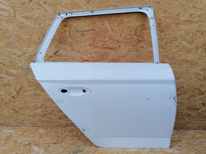 фото №1, Двері праві задні праві зад skoda fabia 3 iii 6v9 універсал 2014-