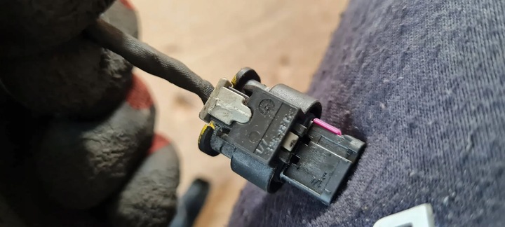 фото №5, A4 b9 8w штекер роз'єм pdc 4f0973703 a5 8w q5 vw audi