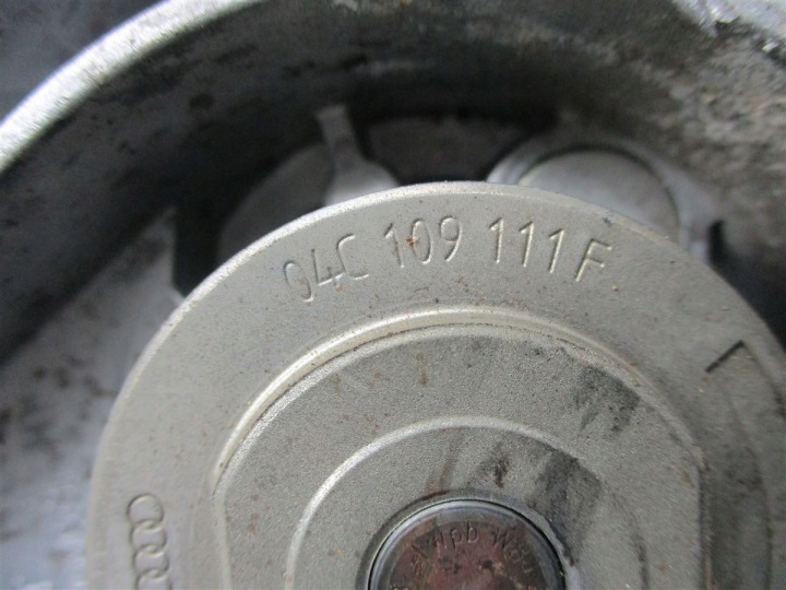 фото №7, Водяна помпа  термостат vw polo up mii 1.0 1.2 tfsi 04c121042d / 04c121004j