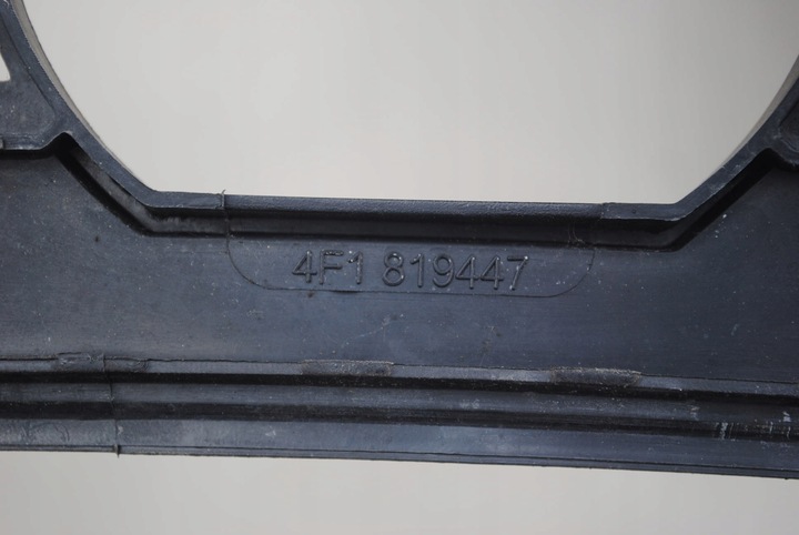 фото №5, Панель под лобовым стеклом 4f1819447 audi a6 c6