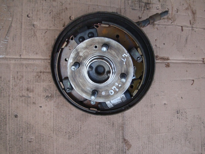 фото №1, Hyundai i20 08-14 ступица левая задняя