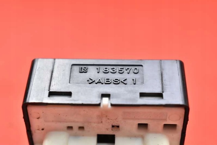 фото №7, Панель регулювання дзеркал 183569 mitsubishi lancer 7 vii 00-08