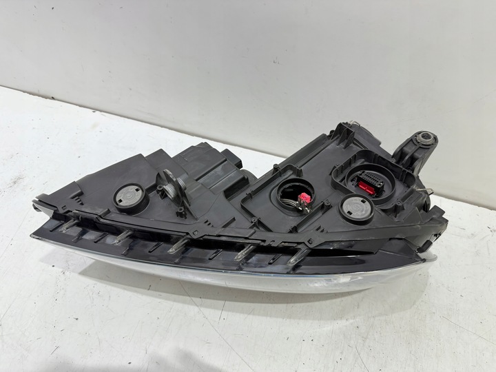 фото №8, Volkswagen passat b7 3a лампа передняя правая перед идеальное состояние bi ксенон поворотный