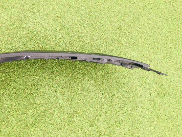 фото №10, Opel astra 4 iv рестайлинг решётка средняя бампера передней перед