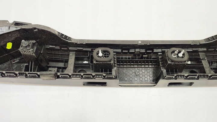 фото №12, Audi q8 накладка лампа задньої кришки багажника