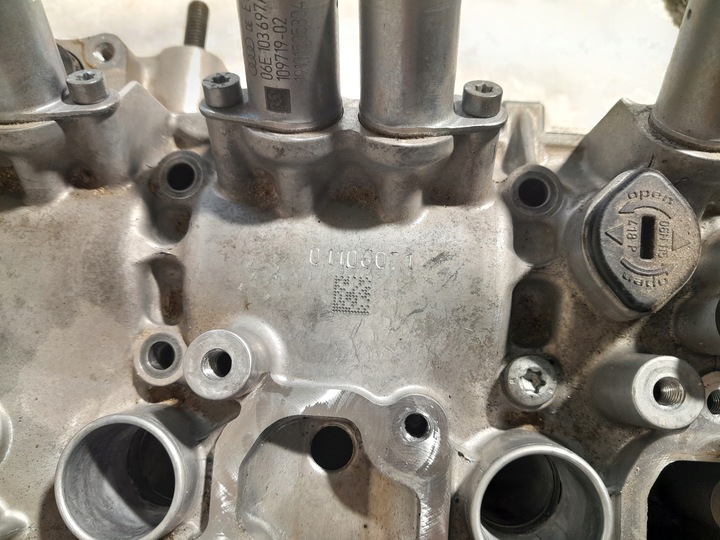 фото №7, Audi a4 b9 головка комплектная исправная 2.0tfsi cym