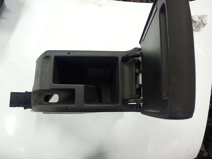 фото №6, Vw golf v + plus подлокотник между передние сиденья 5m0864207c