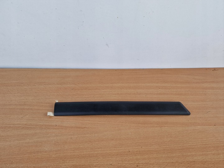 фото №1, Ford fiesta mk6 3d 3-дверь планка крыльев зад rh