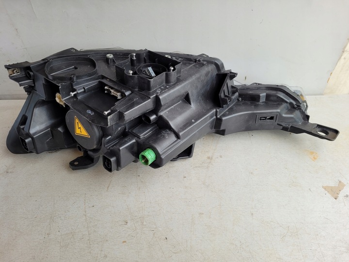 фото №11, Maserati levante лампа правая перед передняя bi-xenon 90080616 usa 670034639